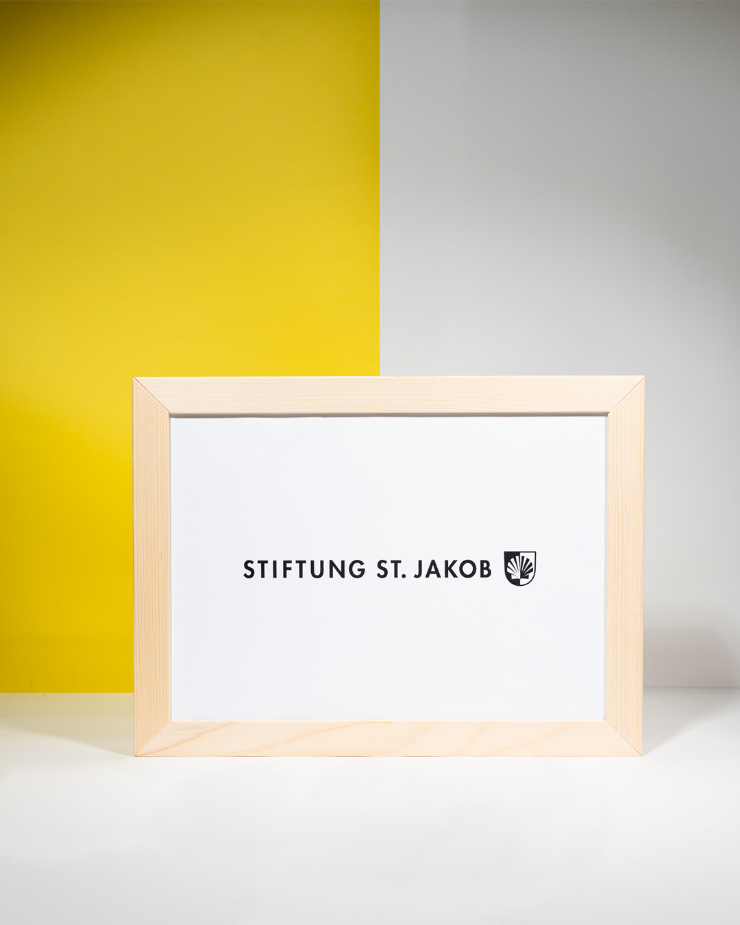 Bilderrahmen «Frame» aus Fichte