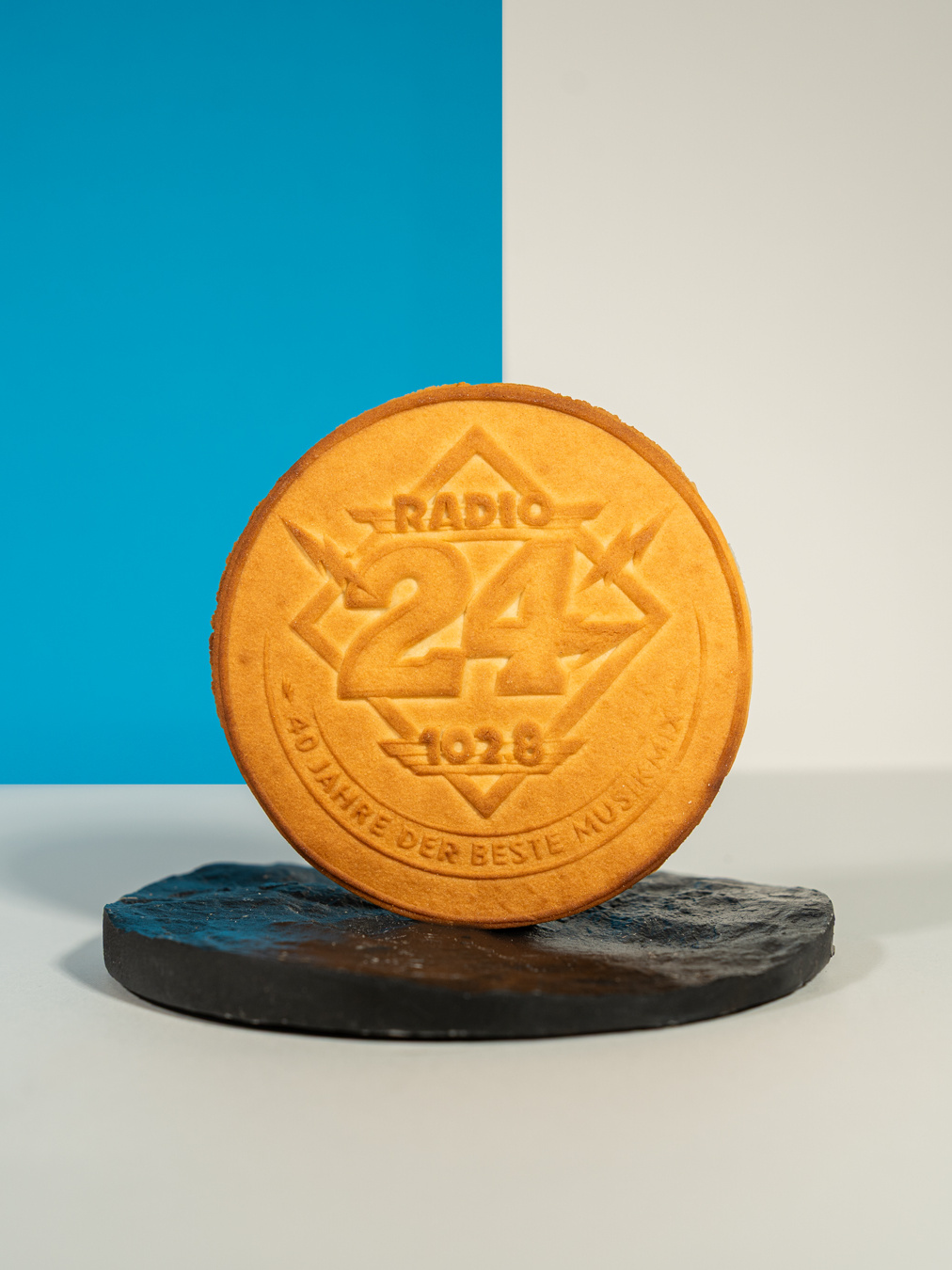 Radio 24
