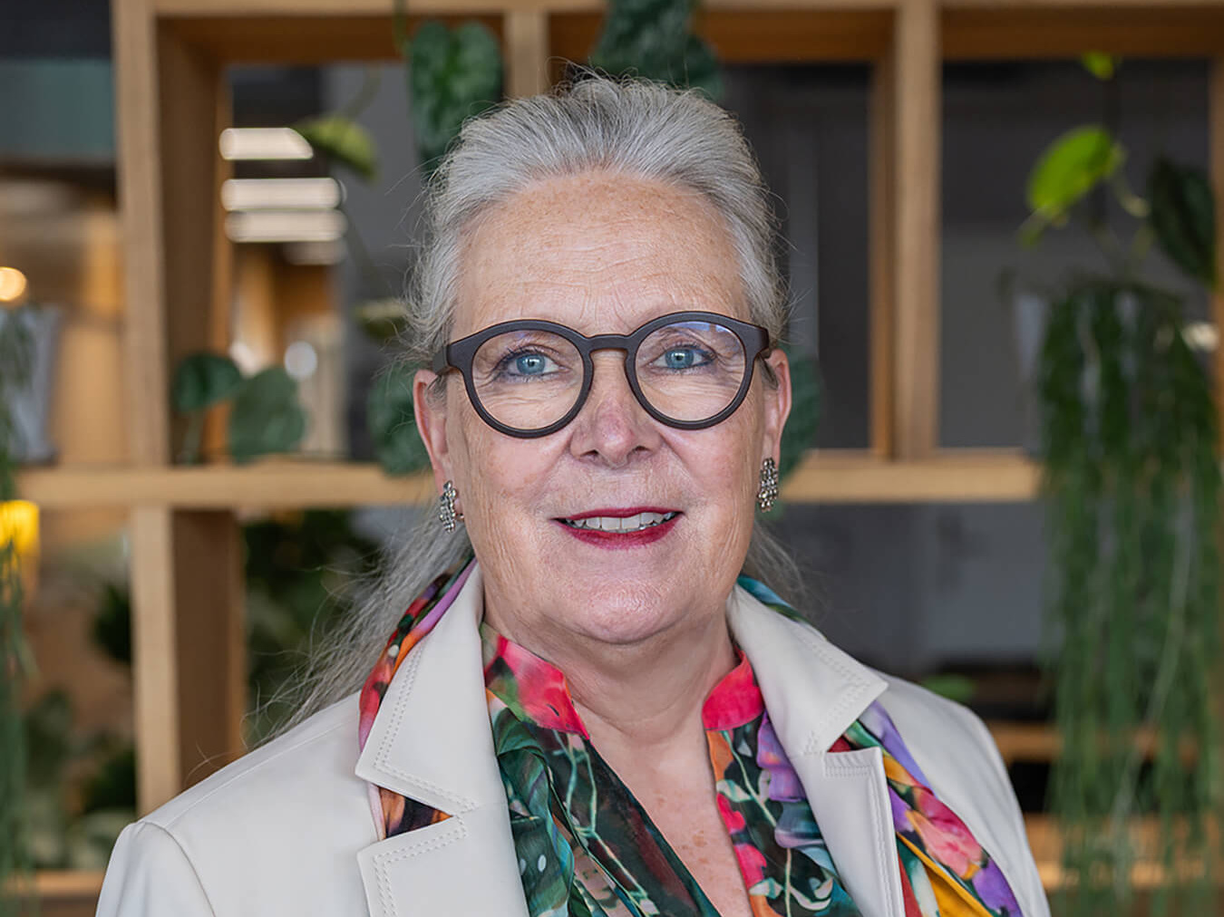 Portraitbild Karin